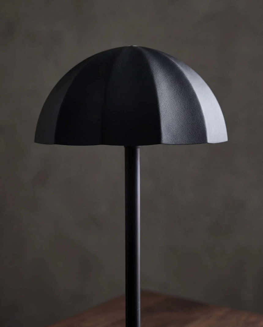 Terriente Black Table Lamp