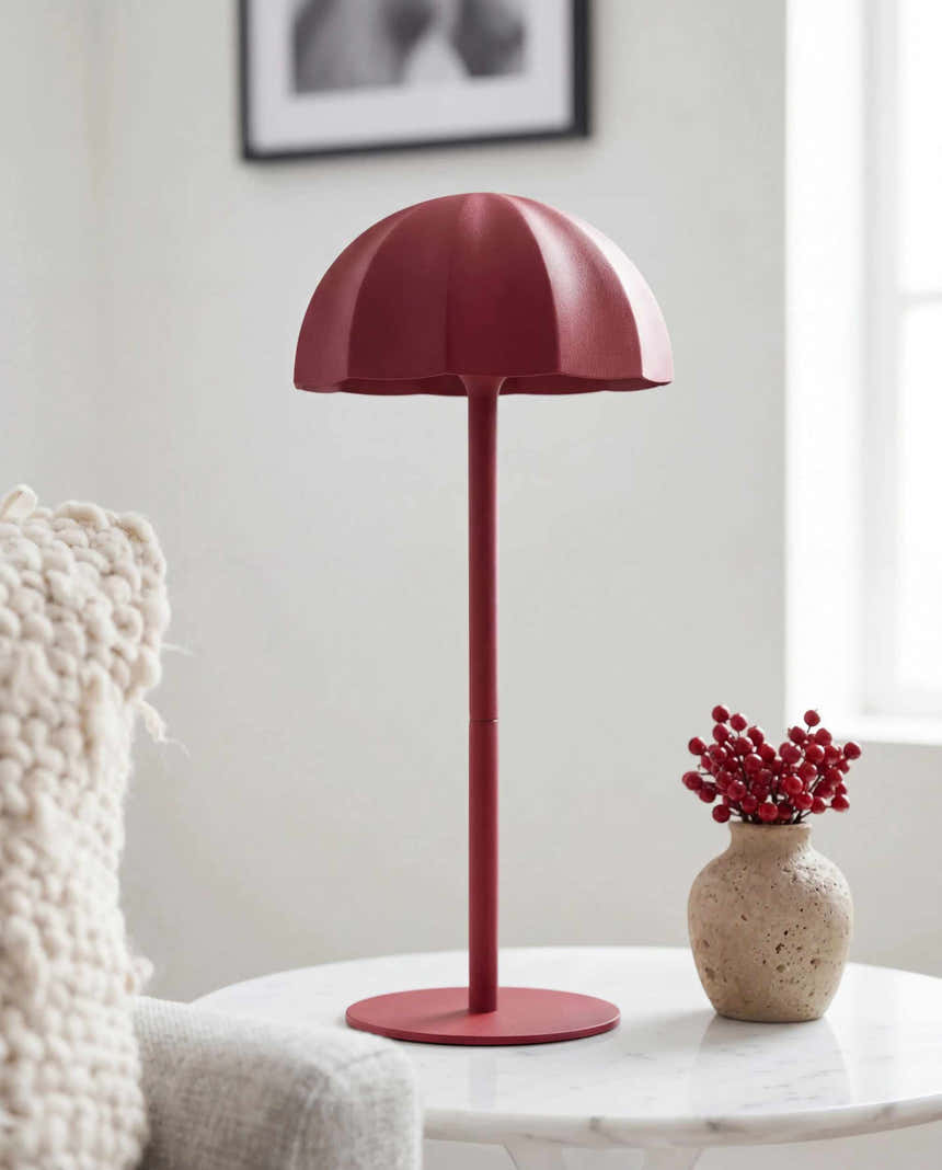 Terriente Red Table Lamp