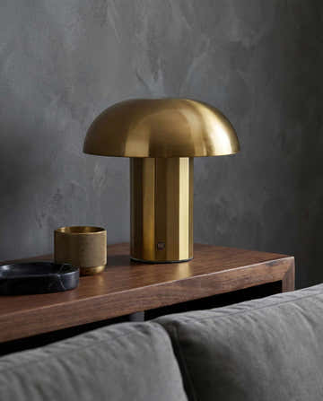 Kranenburg Metallic - Brass Table Lamp