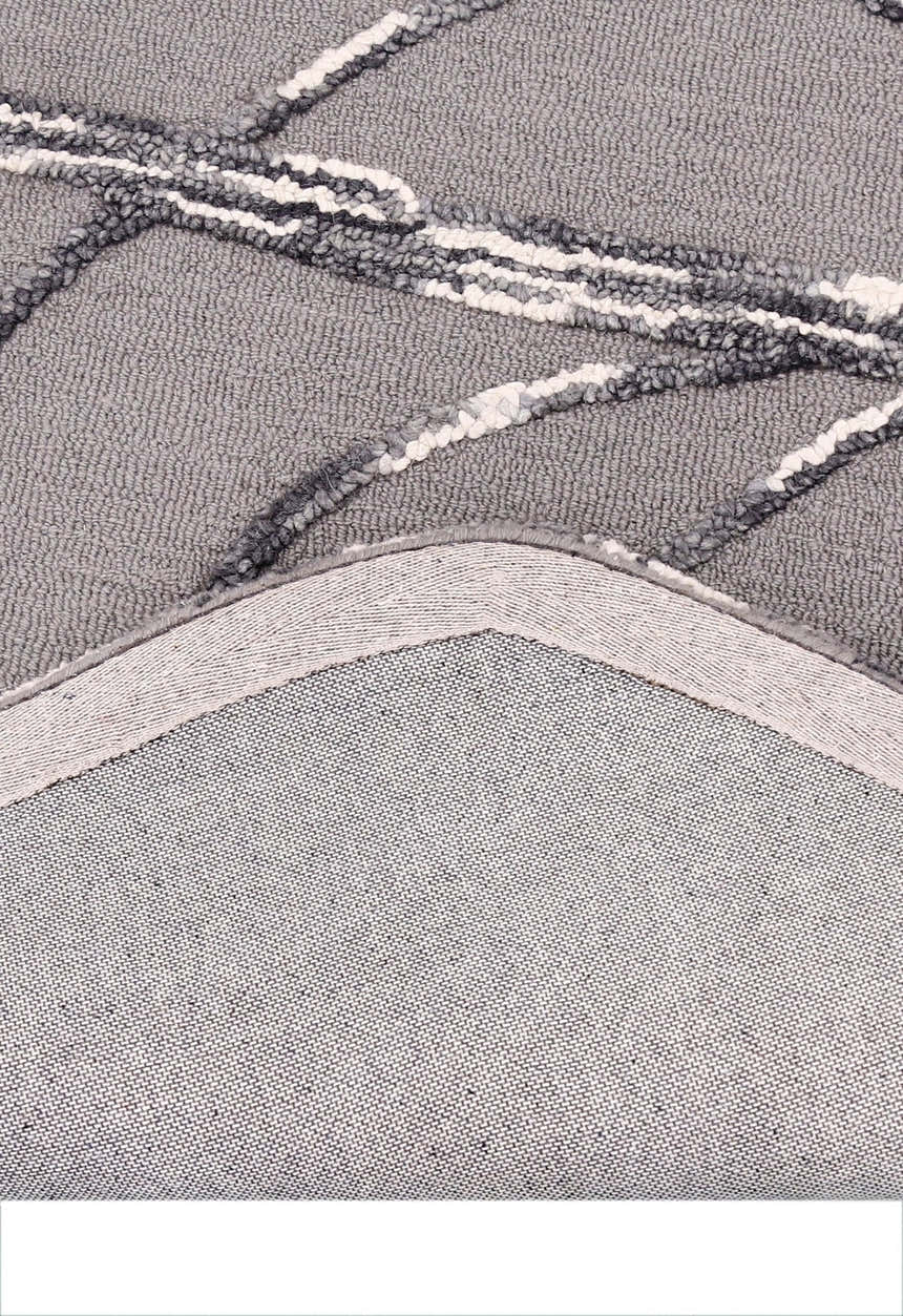 Gem Curved Stripes Gray Hand Tufted 5x5 Wool Area Rug