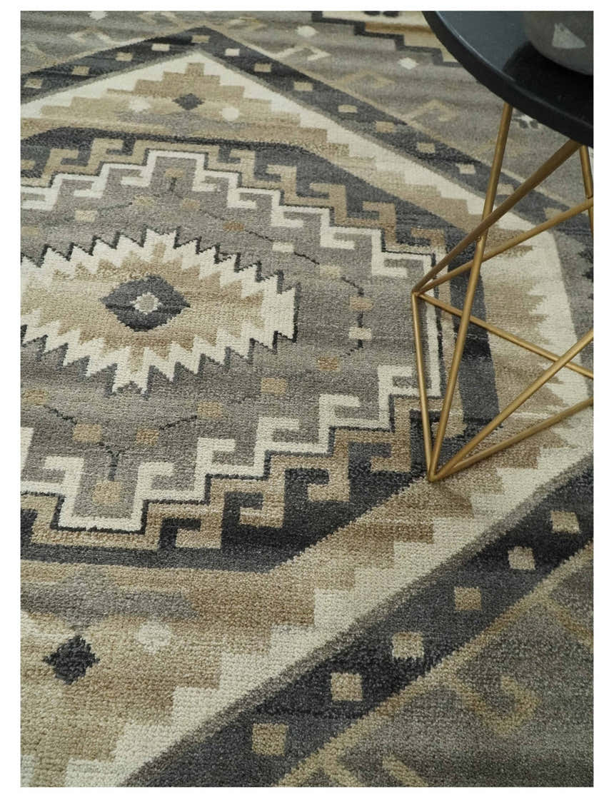 Hand Knotted Ivory, Charcoal and Beige Traditional Medallion Natural Wool Multi Size Area Rug, Kids, Living Room and Bedroom Rug