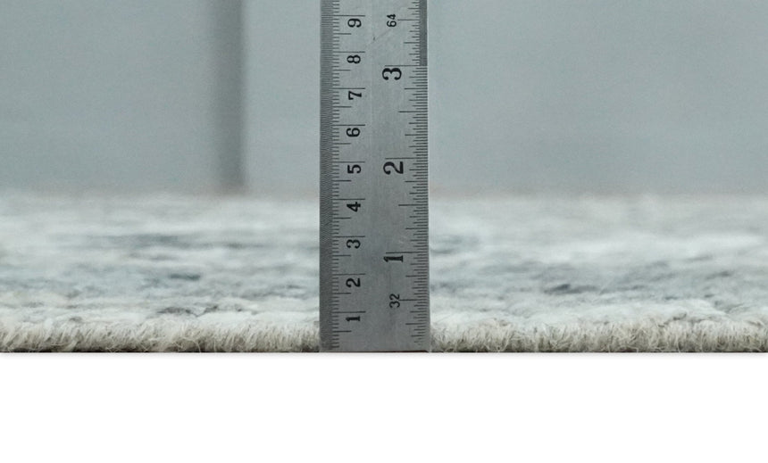 Hand Knotted Ivory, Silver and Beige Traditional Made with Blended Wool Multi Size Rug