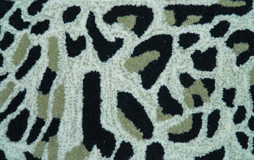 Hand Tufted Animal Cat White And Black 2x3 Wool Area Rug