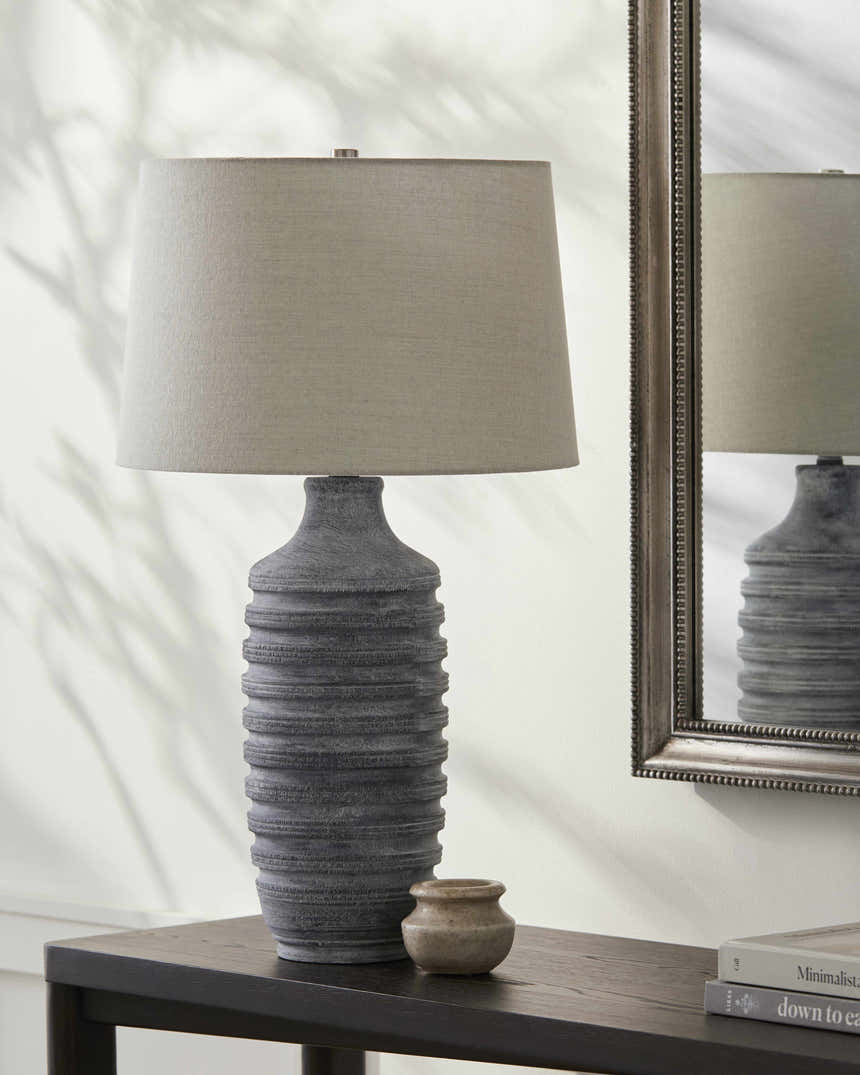 Wolfhausen Table Lamp