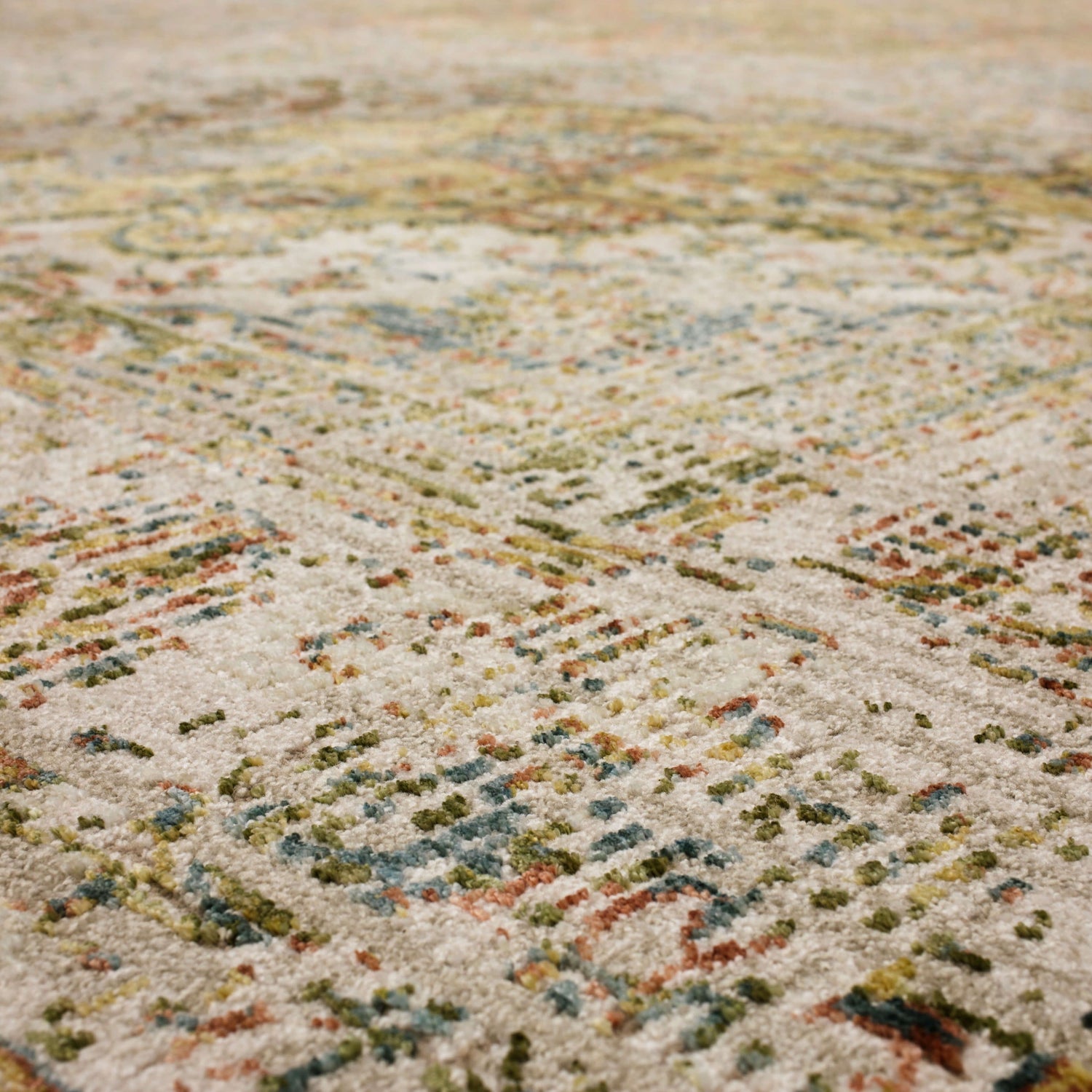 Karastan Keepsake Cream Area Rug