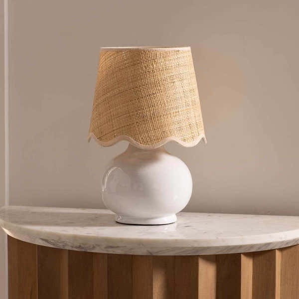 Logale White Solid Ceramic Table Lamp