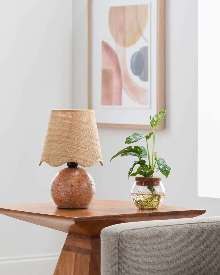 Yaonahuac Red Table Lamp