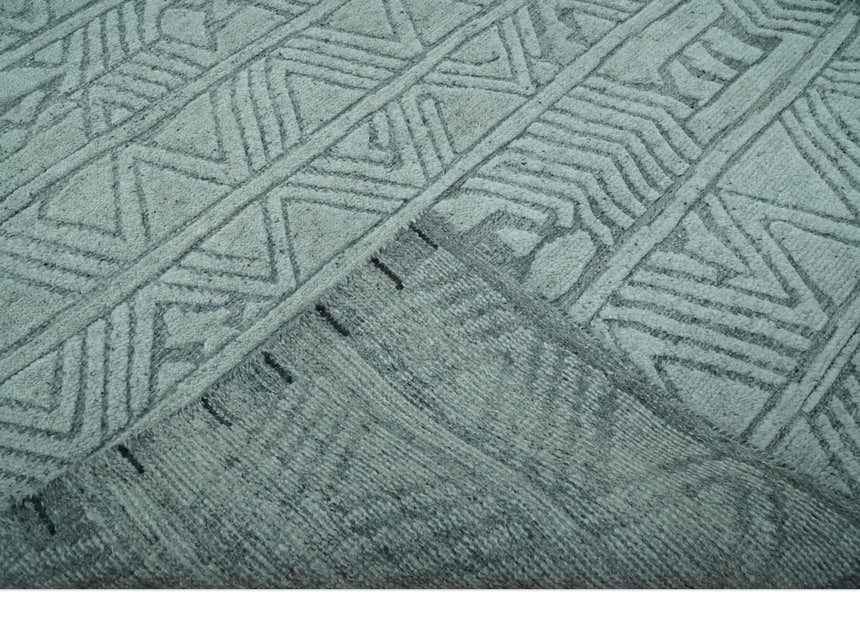 Modern Geometrical Silver and Gray Chevron Design Hand Carved  wool Rug