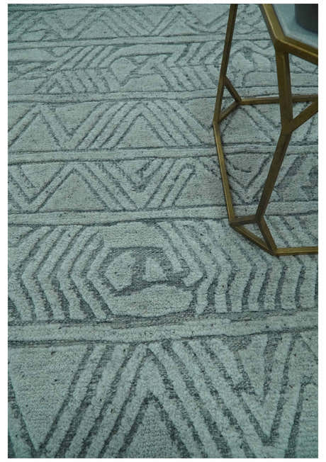 Modern Geometrical Silver and Gray Chevron Design Hand Carved  wool Rug