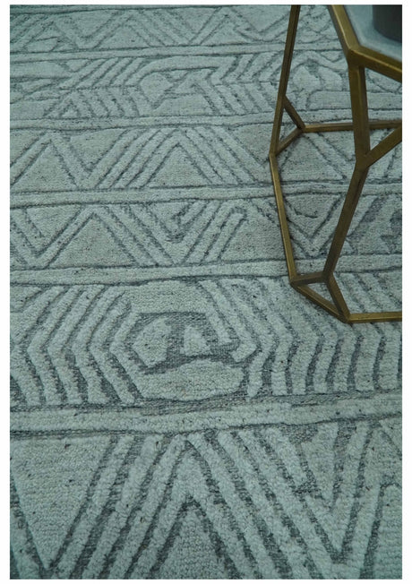 Modern Geometrical Silver and Gray Chevron Design Hand Carved  wool Rug