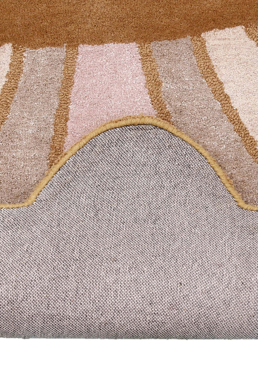 Modern Petal Camel Hand Tufted 5x8 Wool Area Rug