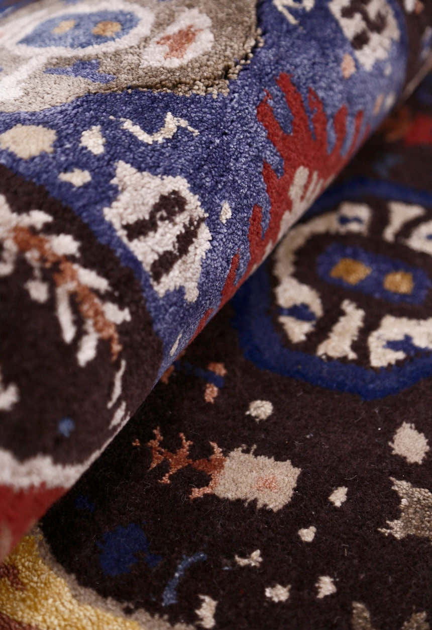 Modern Tribal Design Maroon Hand Tufted 4x8 Wool Area Rug
