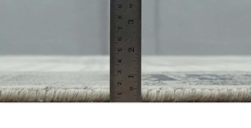 Natural Wool Hand Knotted Ivory and Gray Traditional Multi size wool Area Rug, Kids, Living Room and Bedroom Rug