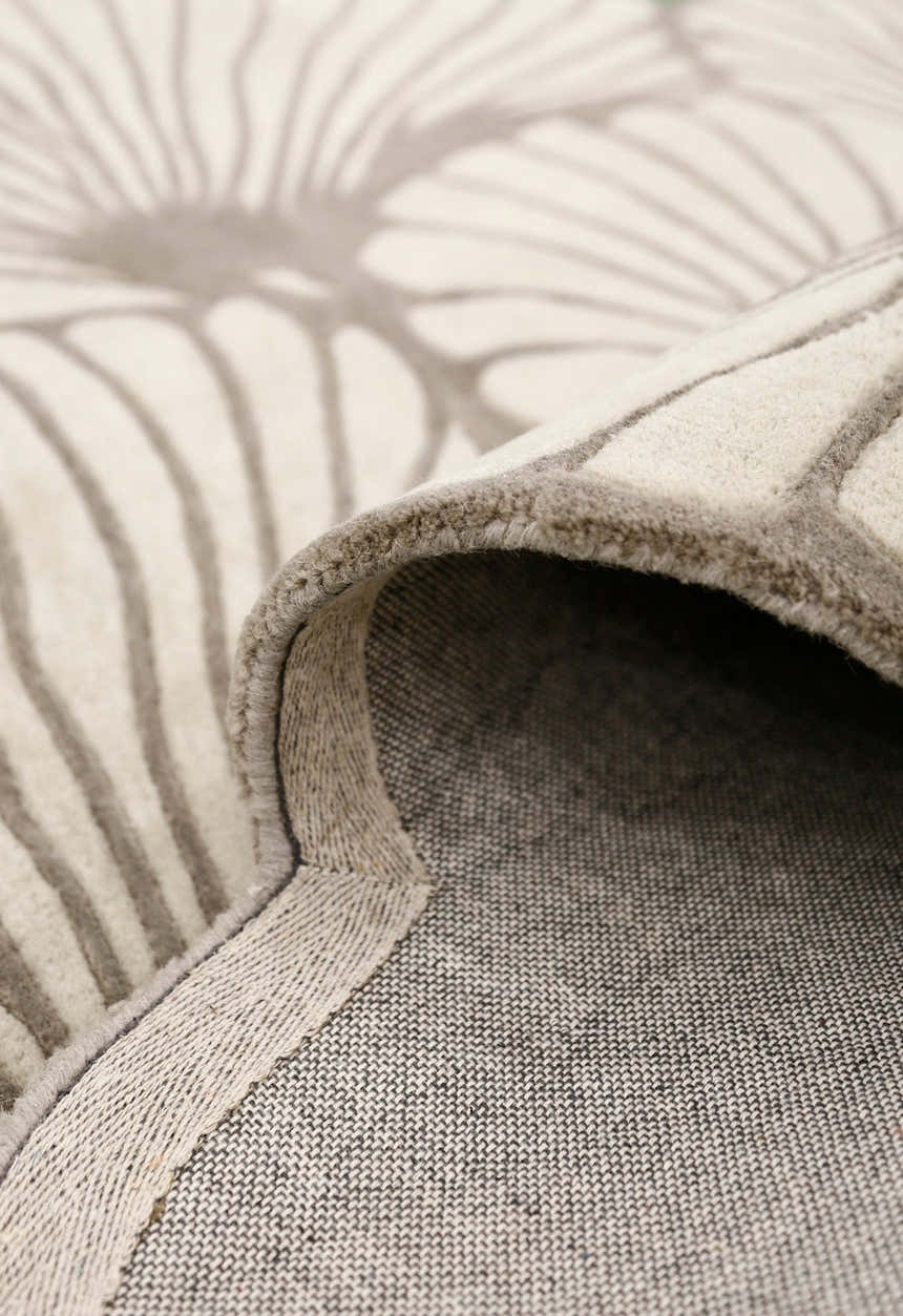 Petals Modern Floral Lace Beige Hand Tufted 5x7 Wool Rug