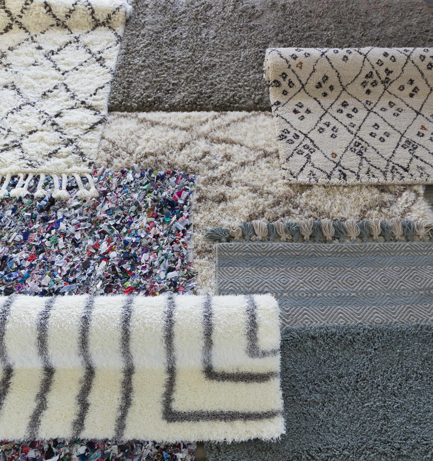 Catoosa White/Black Trellis Wool Rug - Clearance