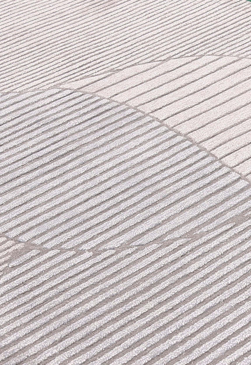 Stone Modern Ripple Lines Gray and Lilac Hand Tufted 5x7 Wool Rug