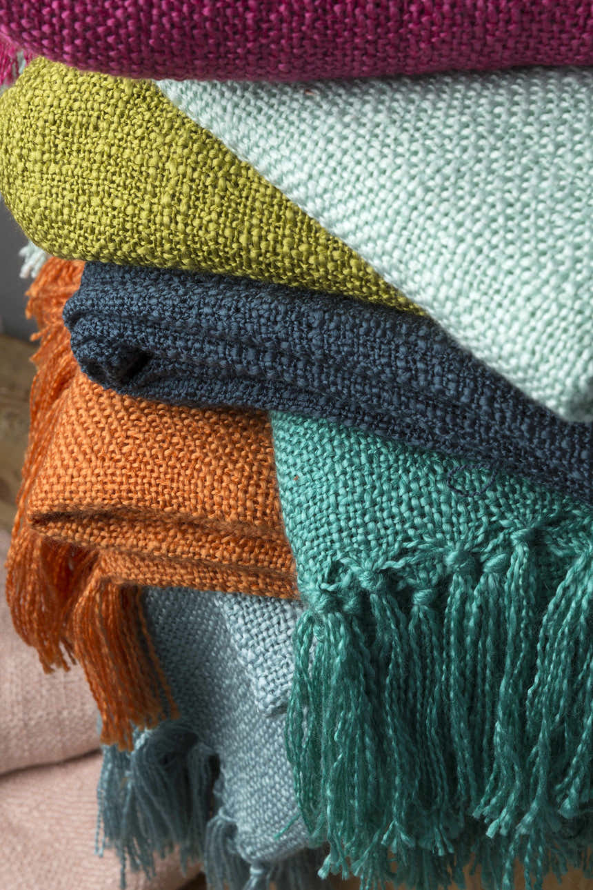 Sungailiat Throw Blanket