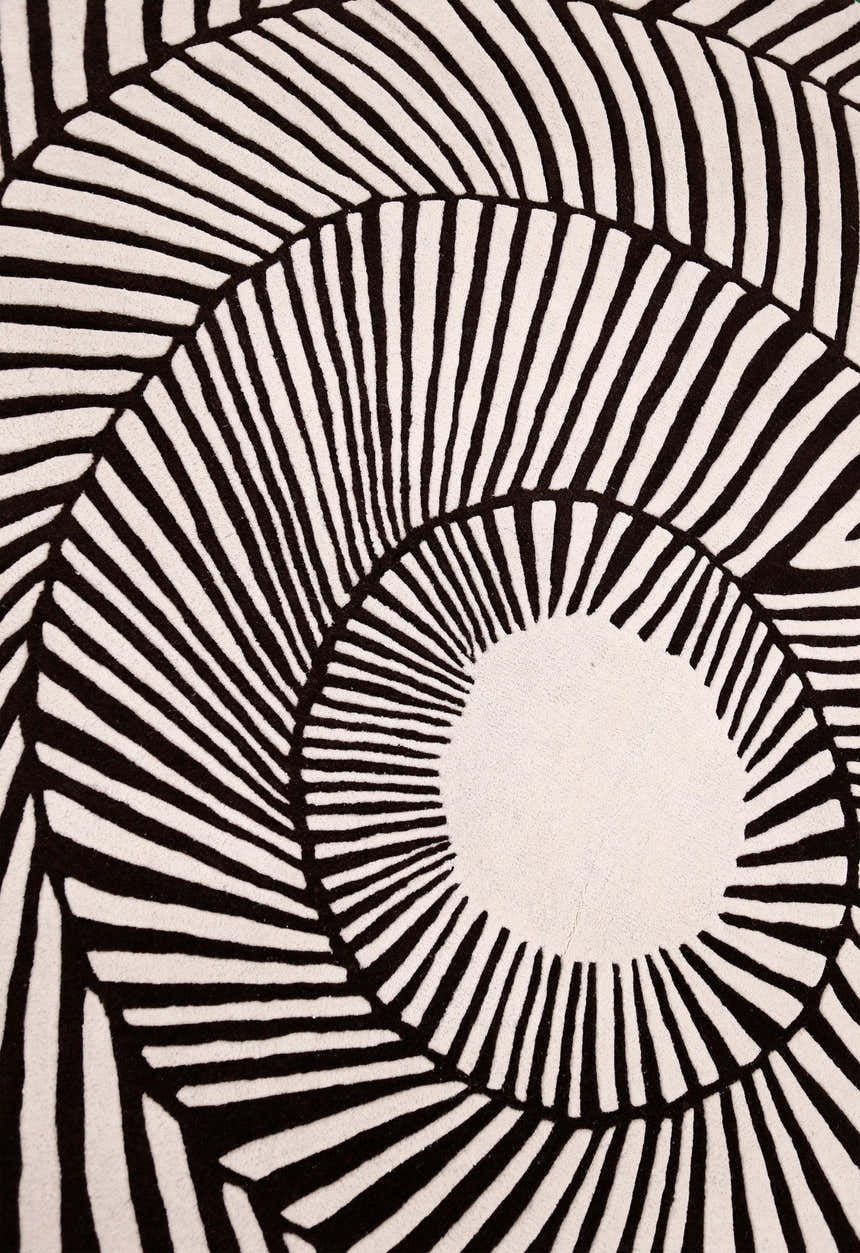 Zebra Orbit Black Hand Tufted 6x6 Wool Area Rug