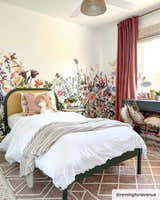 Kids bedroom with floral wall art and Dacudao Area Rug in burgundy, cream, and dusty pink geometric pattern. Roomscene-Rectangle