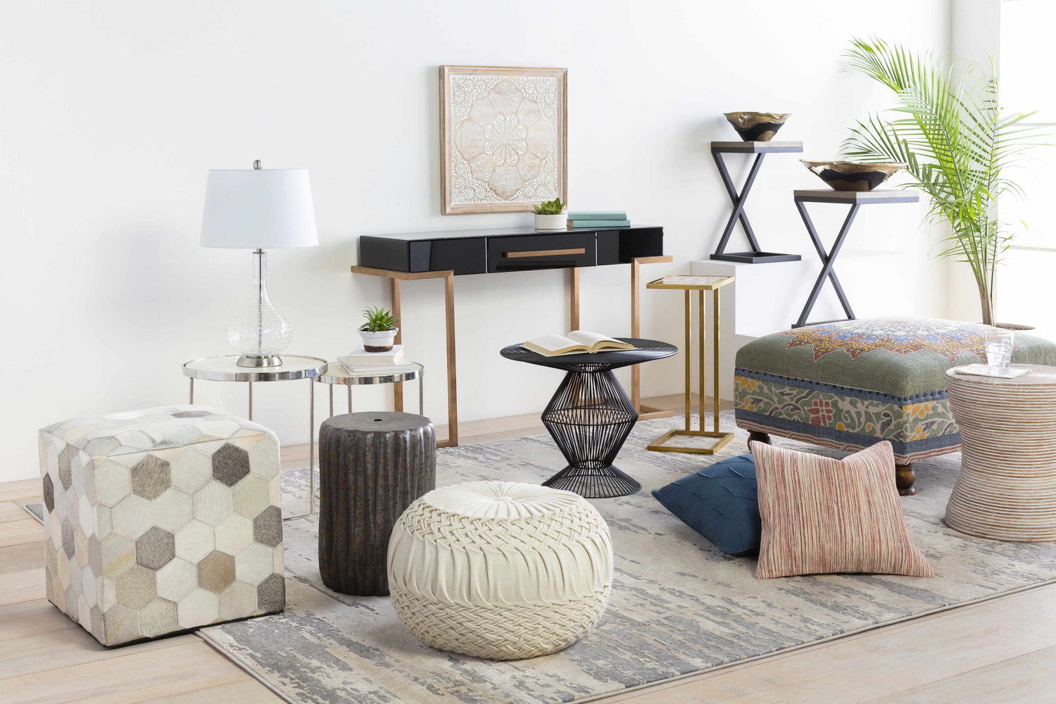 Tubigan Rustic Ribbed Hourglass End Table