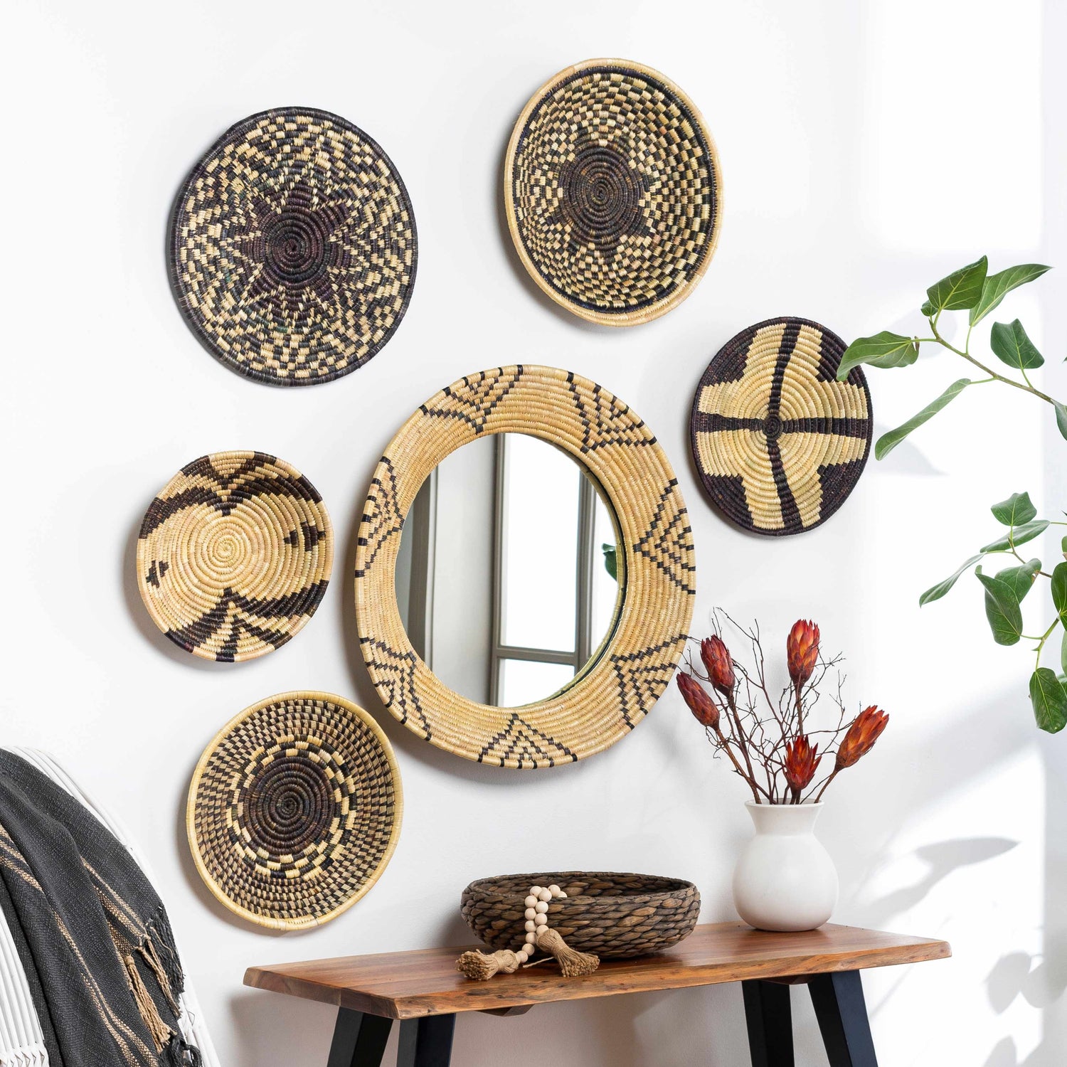 Ipilan Moonj Grass Starburst Round Mirror - Clearance