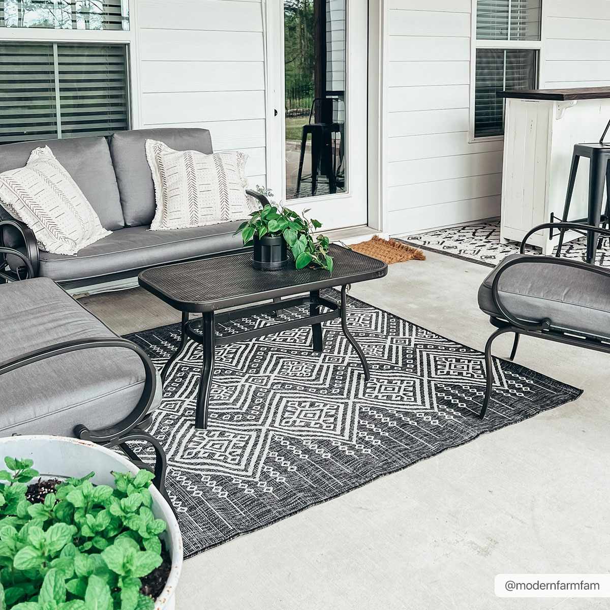 Does My Outdoor Furniture Need an Outdoor Rug? - Inspiration, by