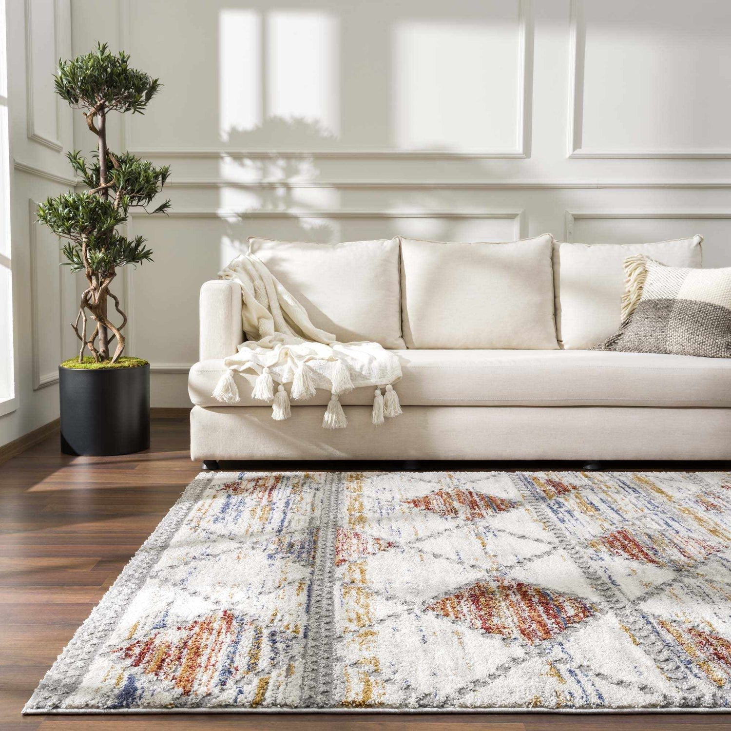 Lelia Area Rug