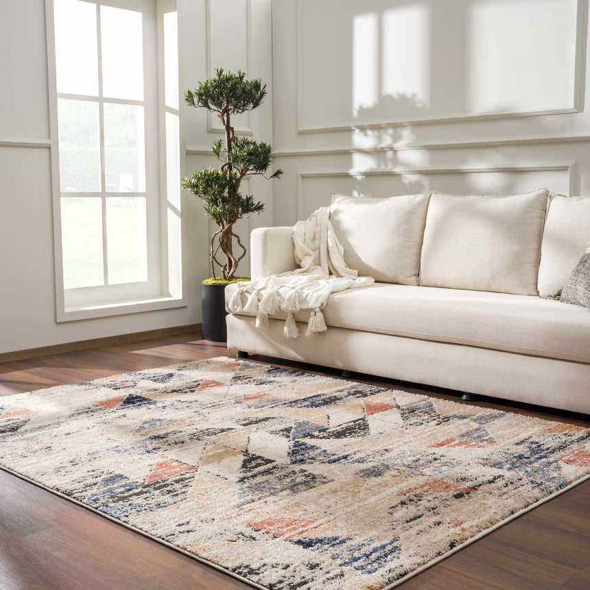 Leeza Area Rug