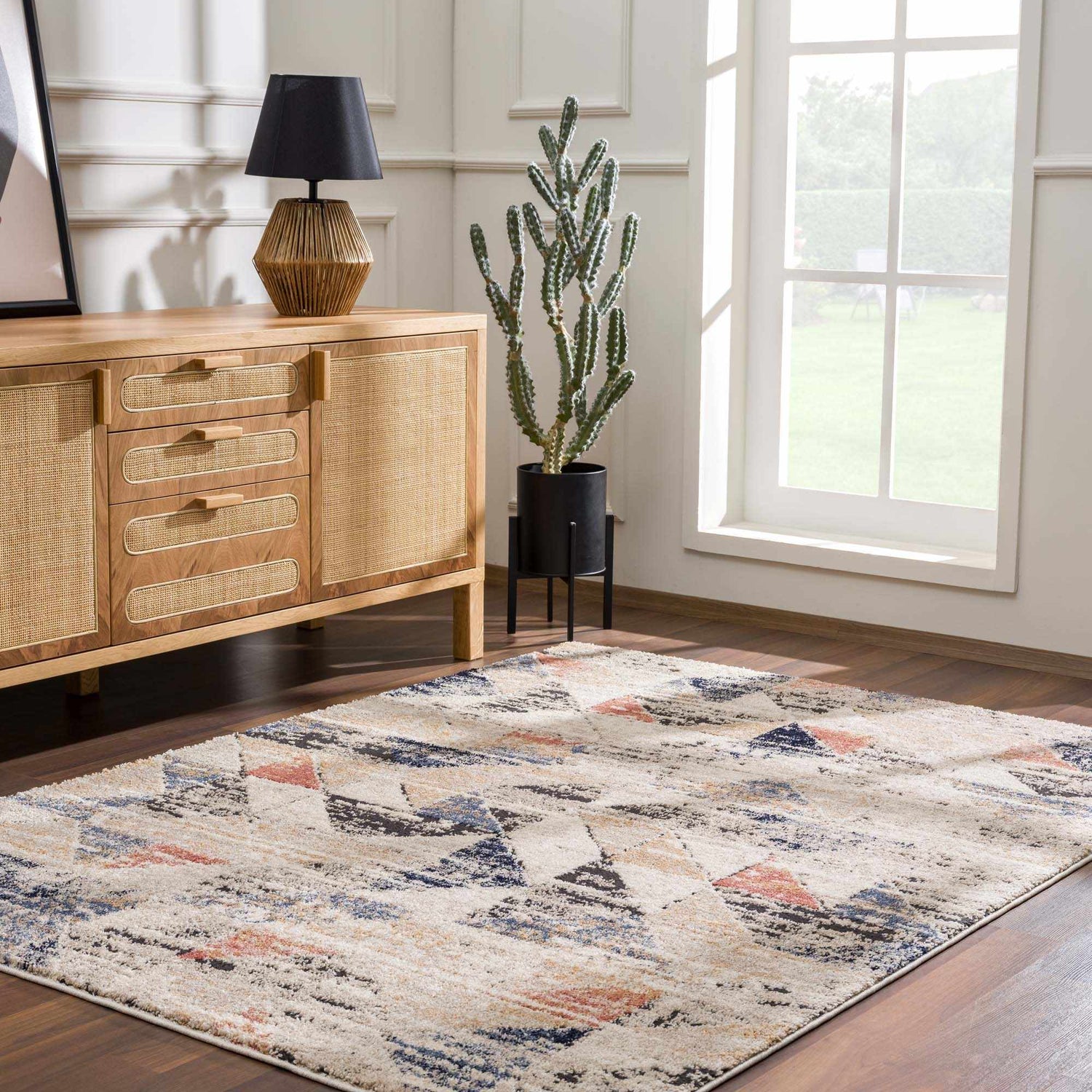 Leeza Area Rug