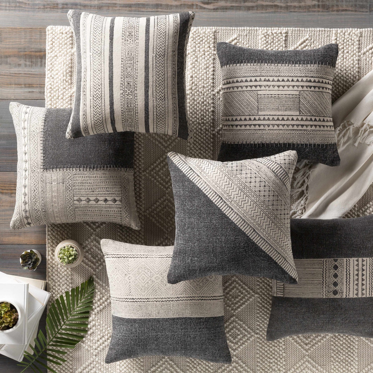 Sagaponack Throw Pillow - Clearance