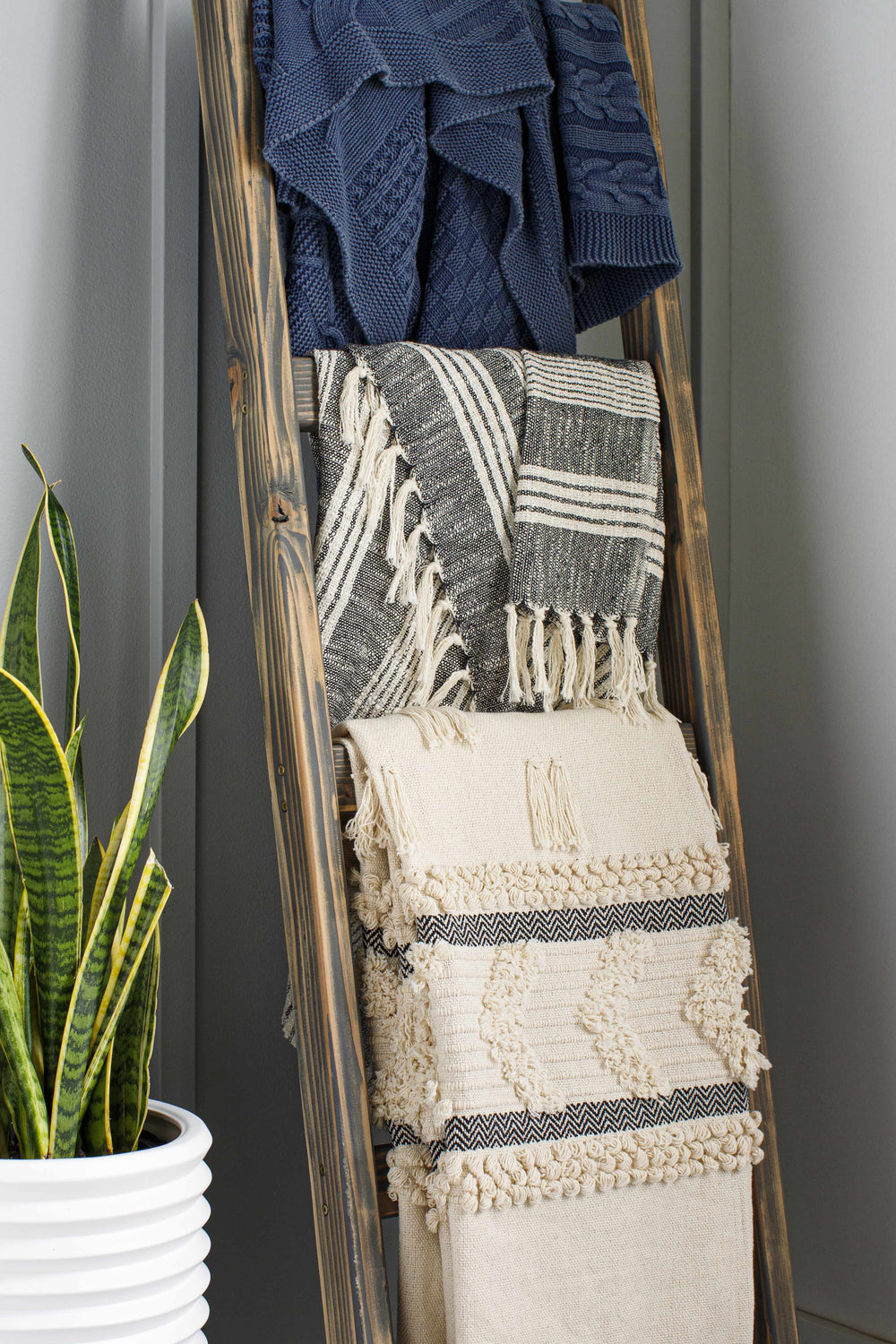 Boondall Ivory Cotton Throw Blanket with tassels