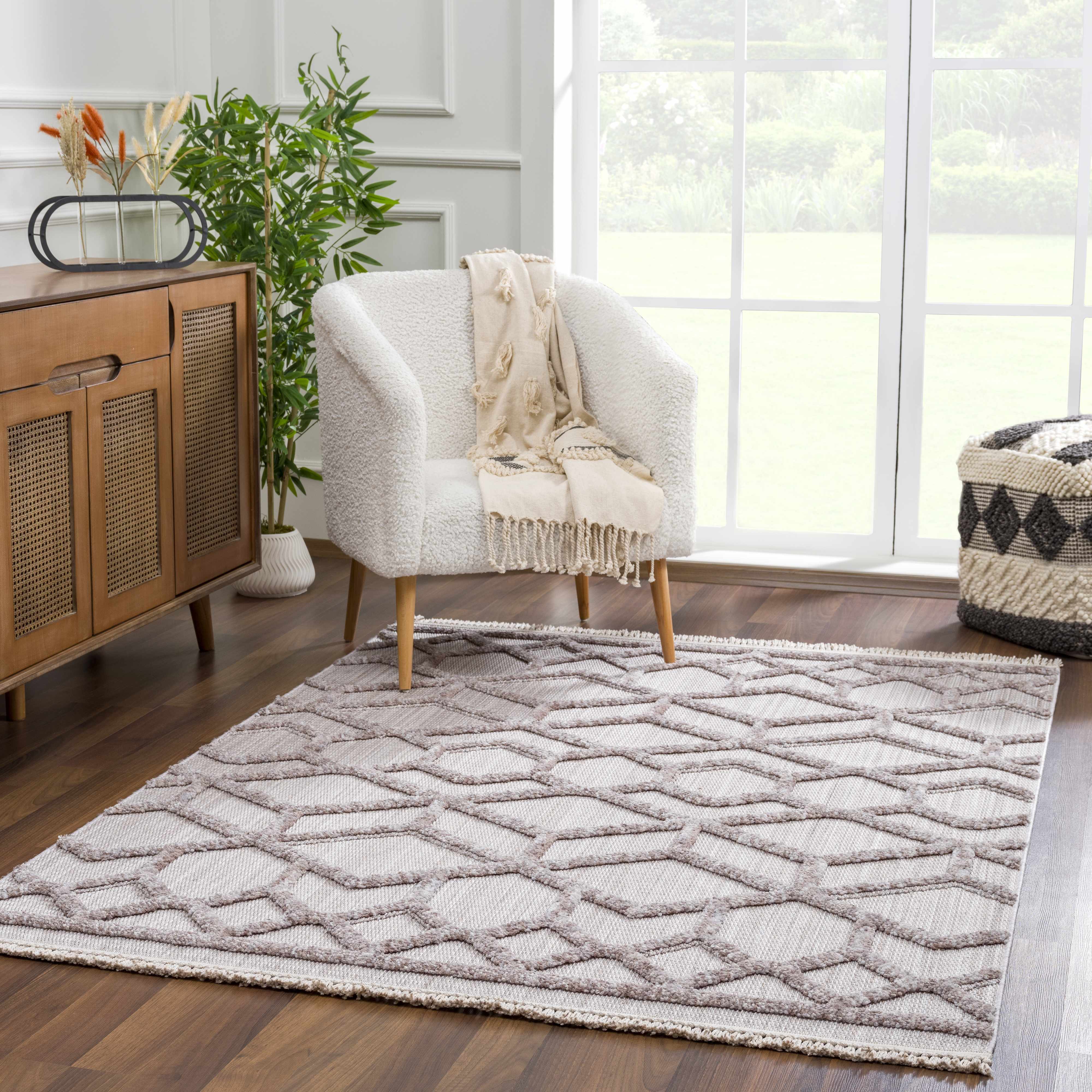 Borbon Area Rug - Gray embossed trellis rug with tassels
