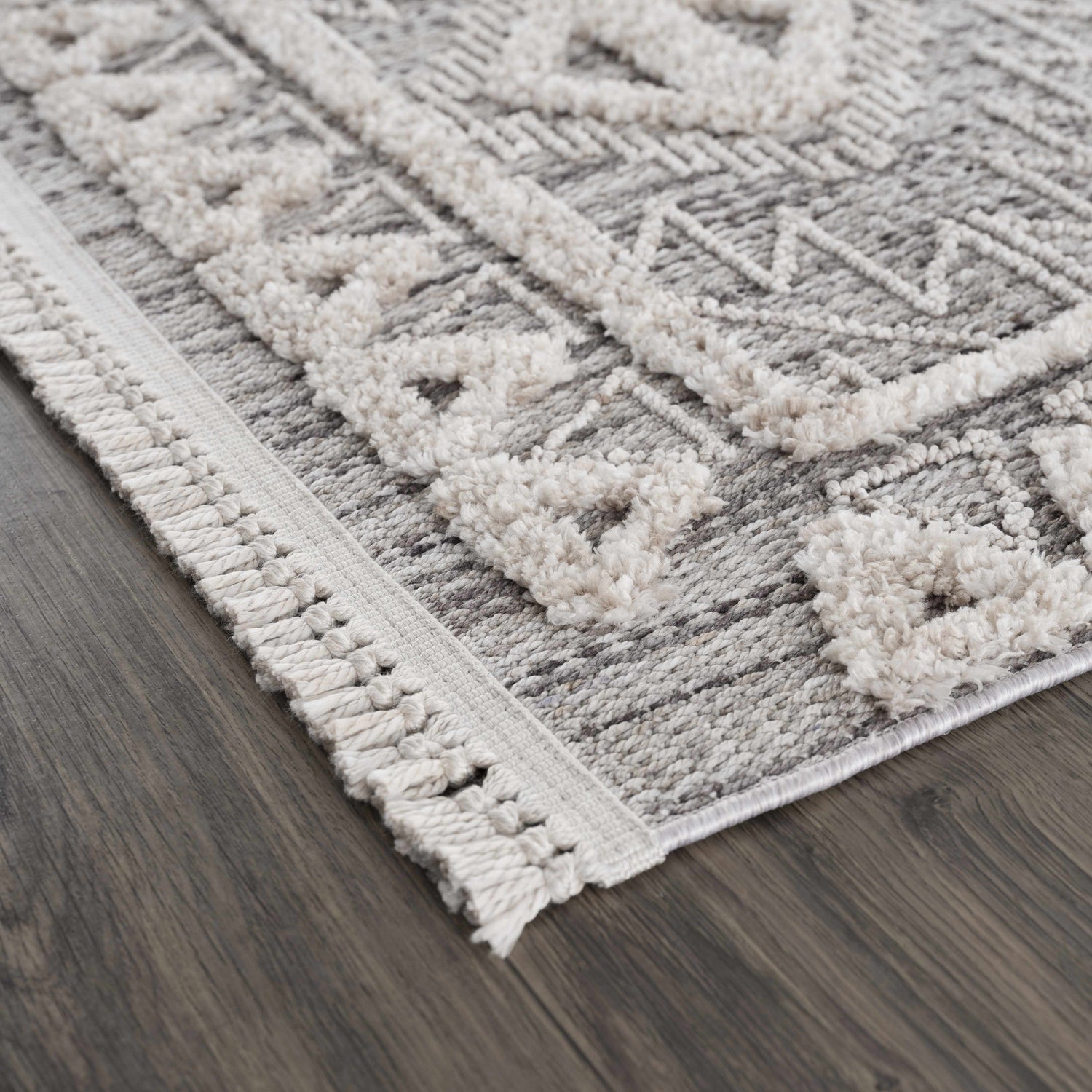 Agoo High-Low Pile Rustic Rug