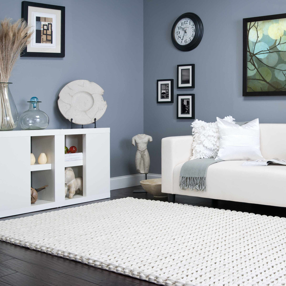 Georgetown White Square Throw Pillow - Clearance – Boutique Rugs
