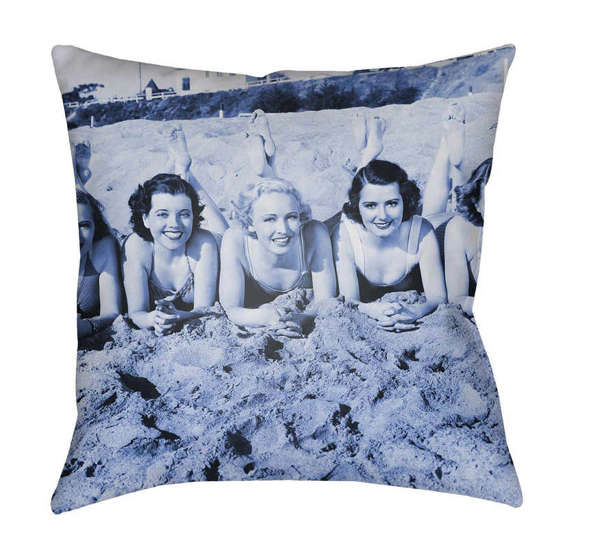 Badoc Outdoor Throw Pillow