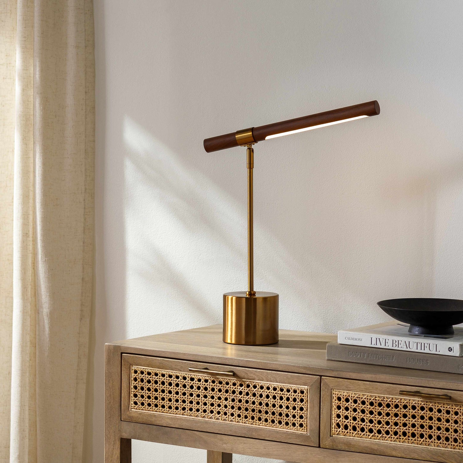Bao Table Lamp