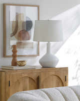 Boumagueur White Table Lamp