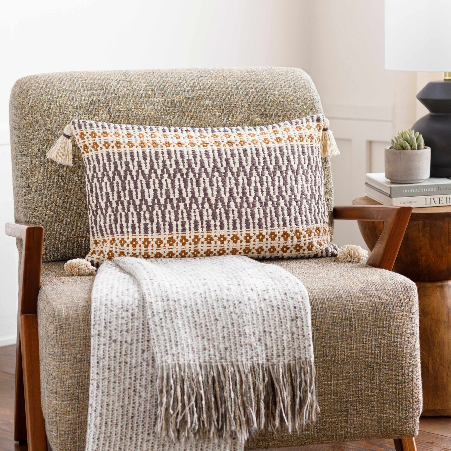 Bramborslav Lumbar Pillow