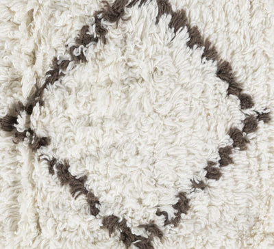 Catoosa White/Black Trellis Wool Rug - Clearance