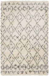 Close-up of the Cotgrave 2x3 Cream Trellis Small Wool Rug, featuring a geometric trellis pattern and soft, shag texture. Design-Rectangle-58