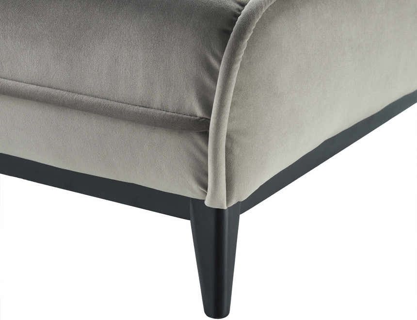 Chiavenna Lounger - Clearance