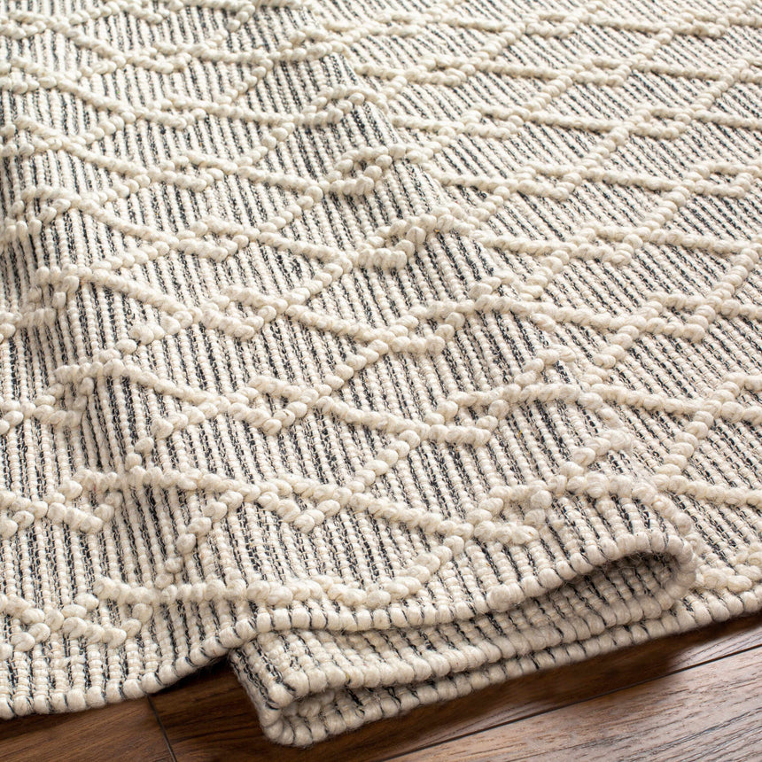 Diata Wool Rug with Tassels - Clearance