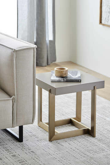 Dossenheim Modern Gold Square End Table - Clearance