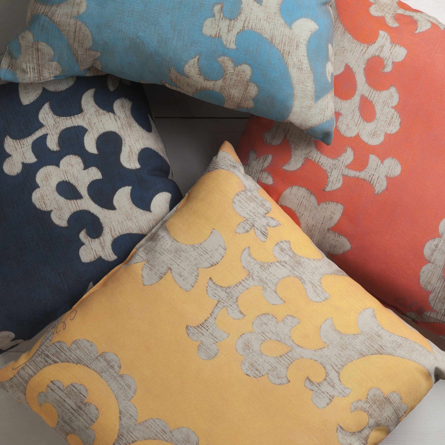 Esenyurt Outdoor Throw Pillow