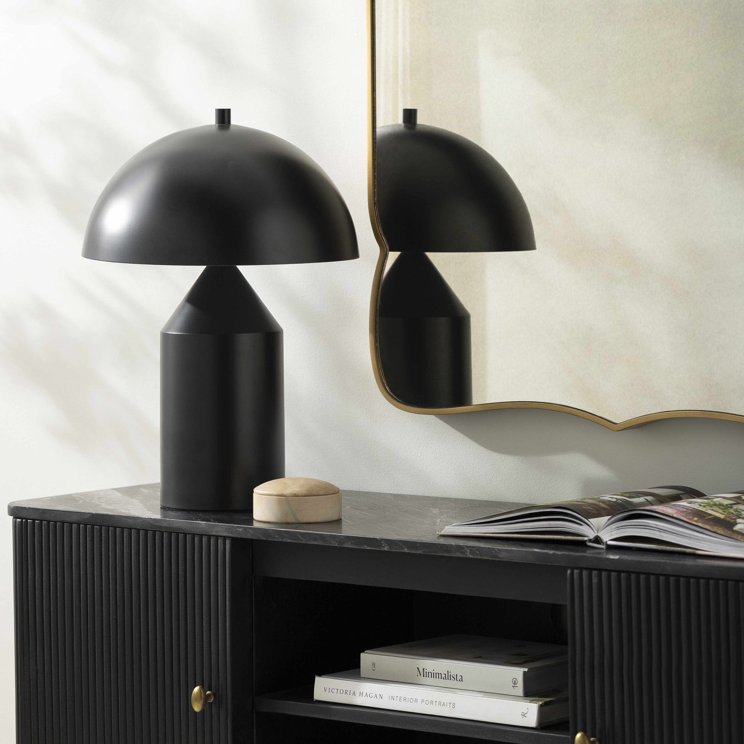 Gorredijk Black Table Lamp