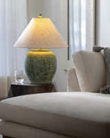 Gurgurnica Green Table Lamp