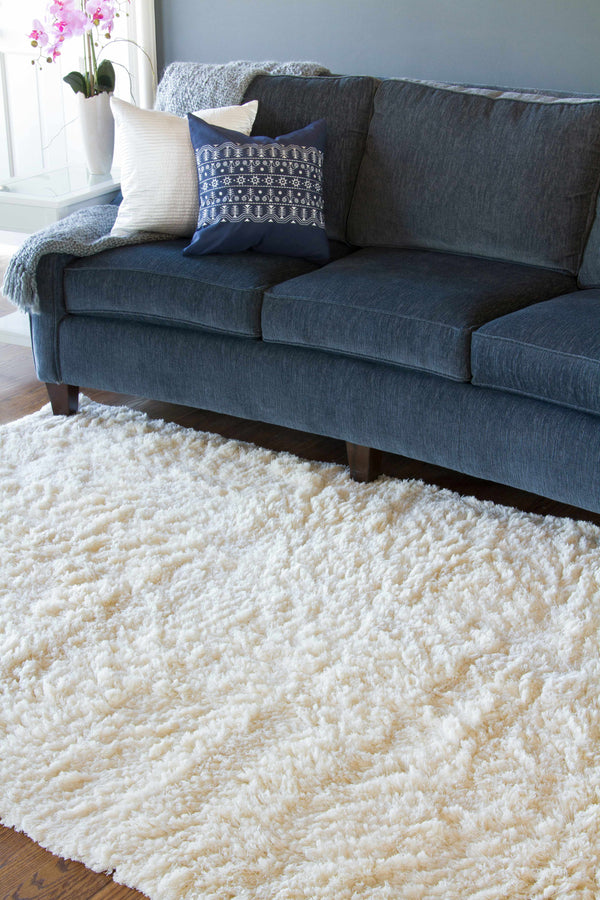 Hunters White Wool Shag Rug