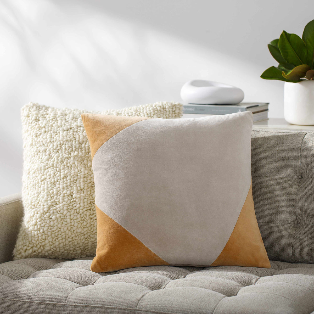 Lazar Throw Pillow - Clearance – Boutique Rugs