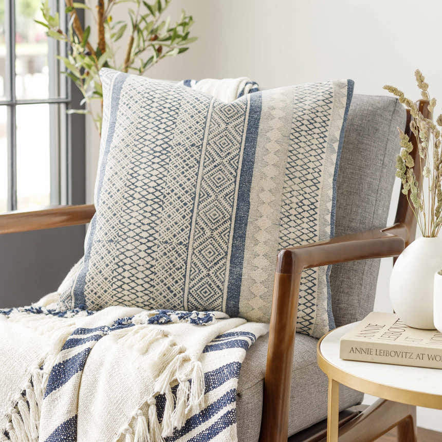 Manogpi Pillow Cover