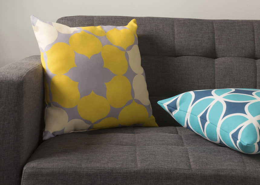 Sinonoc Outdoor Throw Pillow
